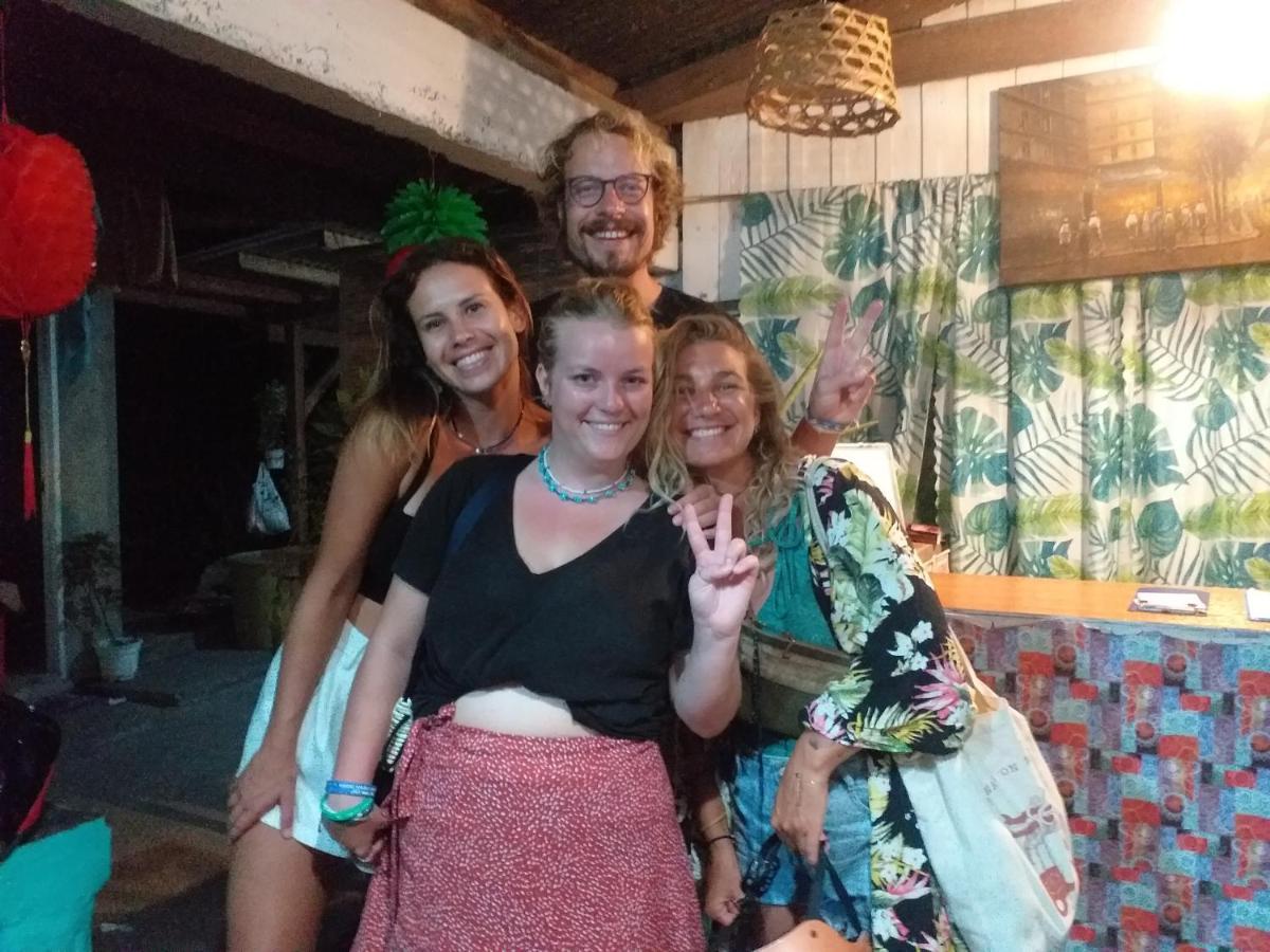 Paraiso Hostel Moalboal Esterno foto