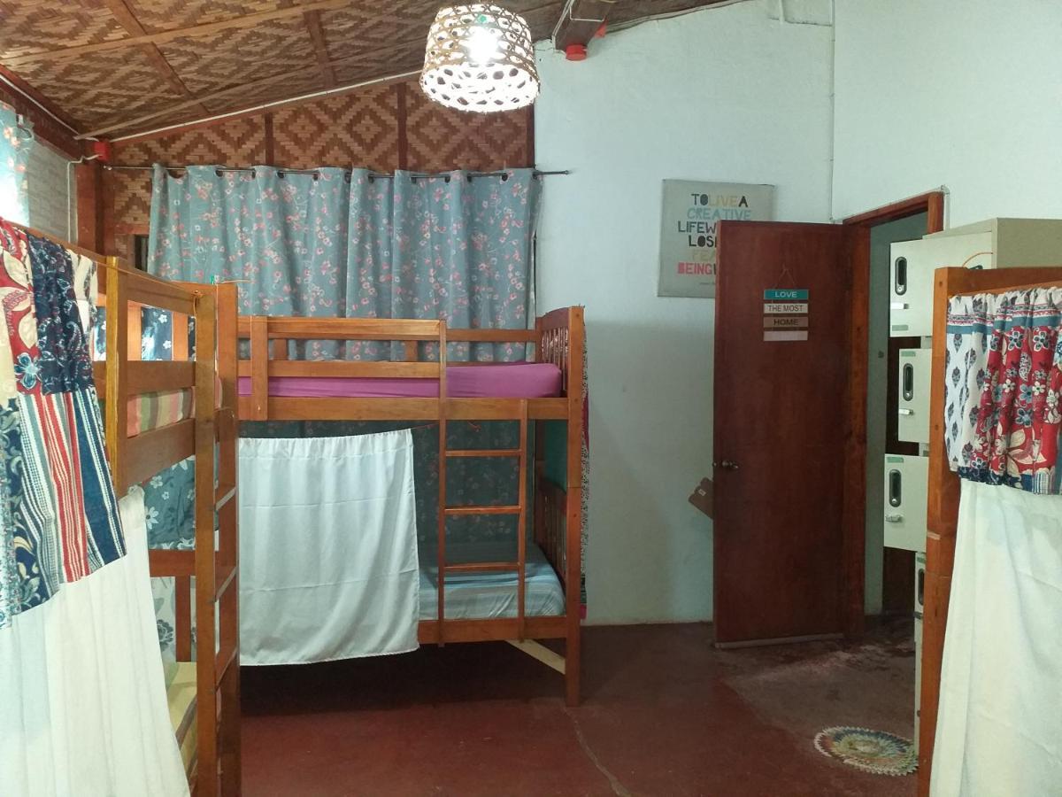 Paraiso Hostel Moalboal Esterno foto